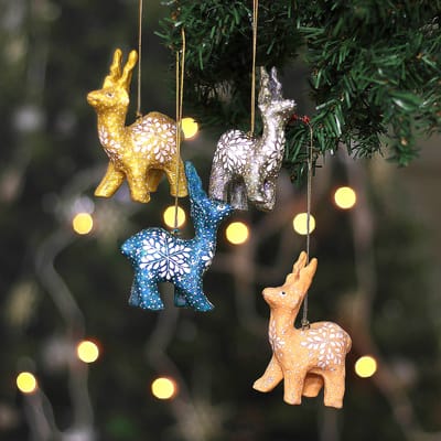  Set of 4 Hand painted Deer, Hand painted Paper mache deer, paper mache Ornaments, Handmade Christmas Baubles, Handmade Deer hangings 